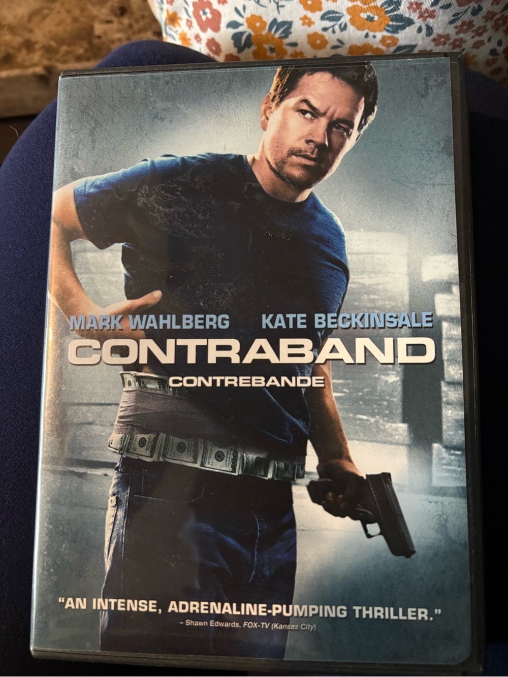 Contraband (DVD) Movie Featuring Mark Wahlberg - Blue Cover